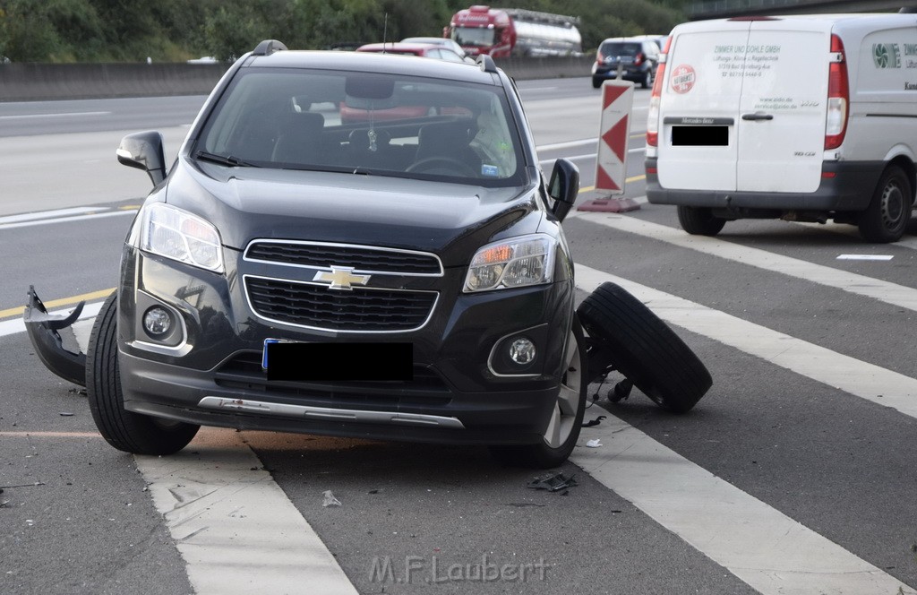 VU mehrere PKW A 3 Rich Oberhausen Hoehe AK Koeln Ost P181.JPG - Miklos Laubert